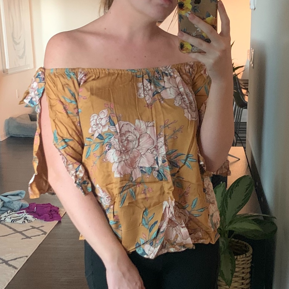 Yellow Flower Top